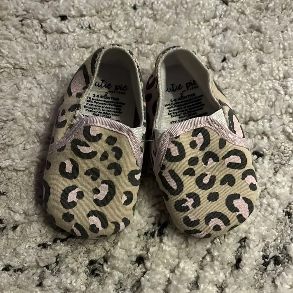 Baby cheetah leopard shoes